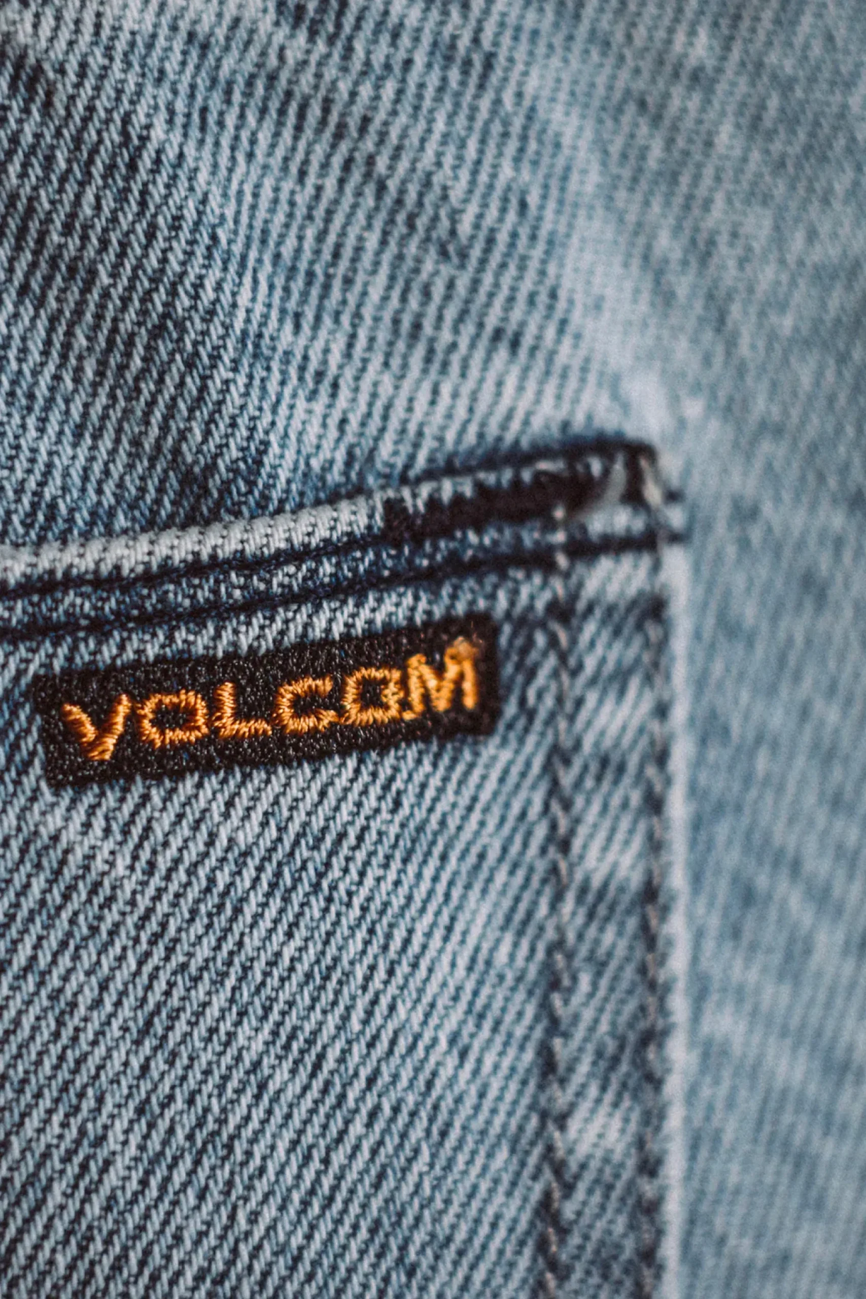 volcom_vorta_slim_fit_jea_3-5.webp Denim-VOLCOM VORTA SLIM FIT JEAN - SANDY INDIGO*