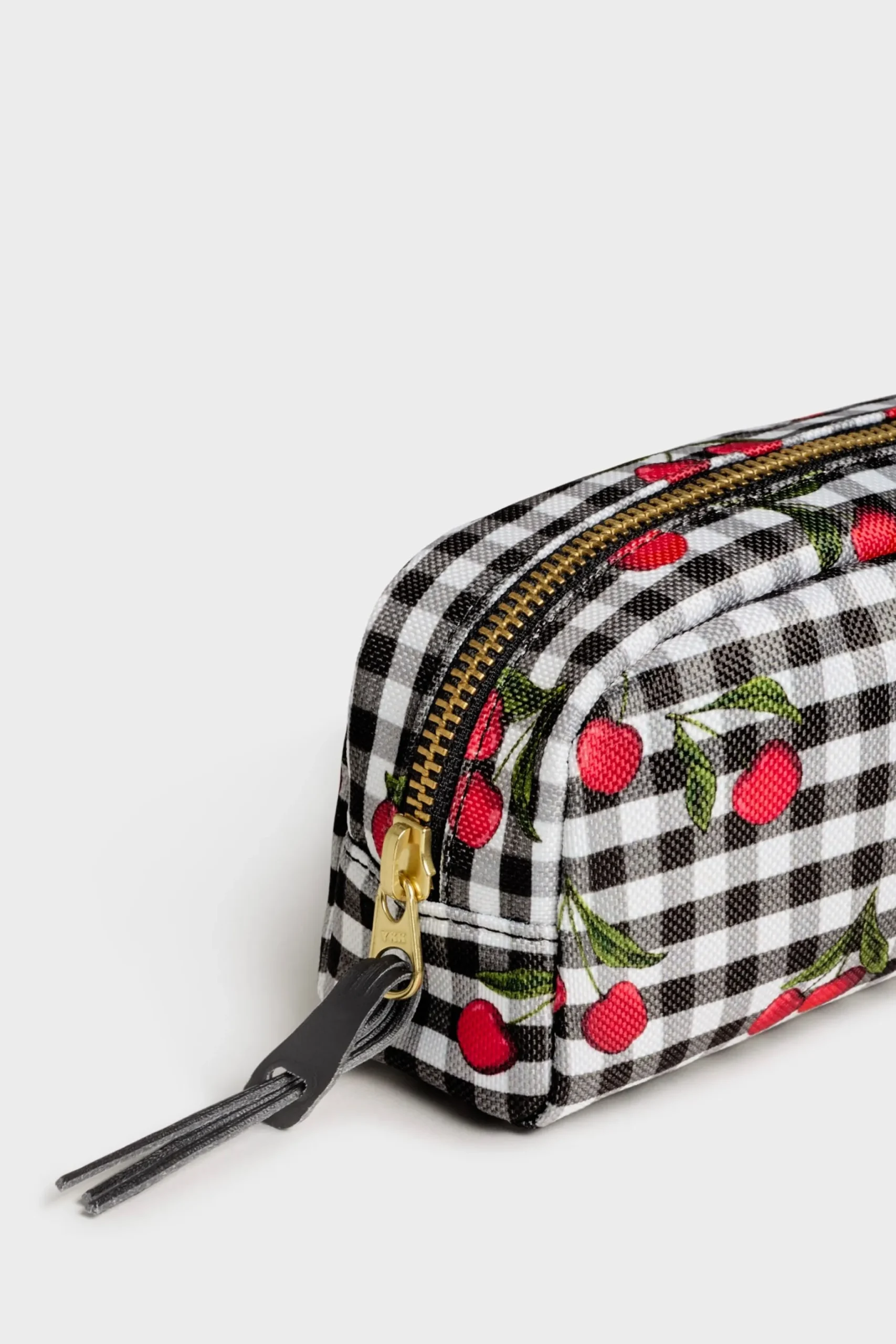 wouf_makeup_bag__abril_2.webp Books & Stationery-WOUF MAKEUP BAG - ABRIL