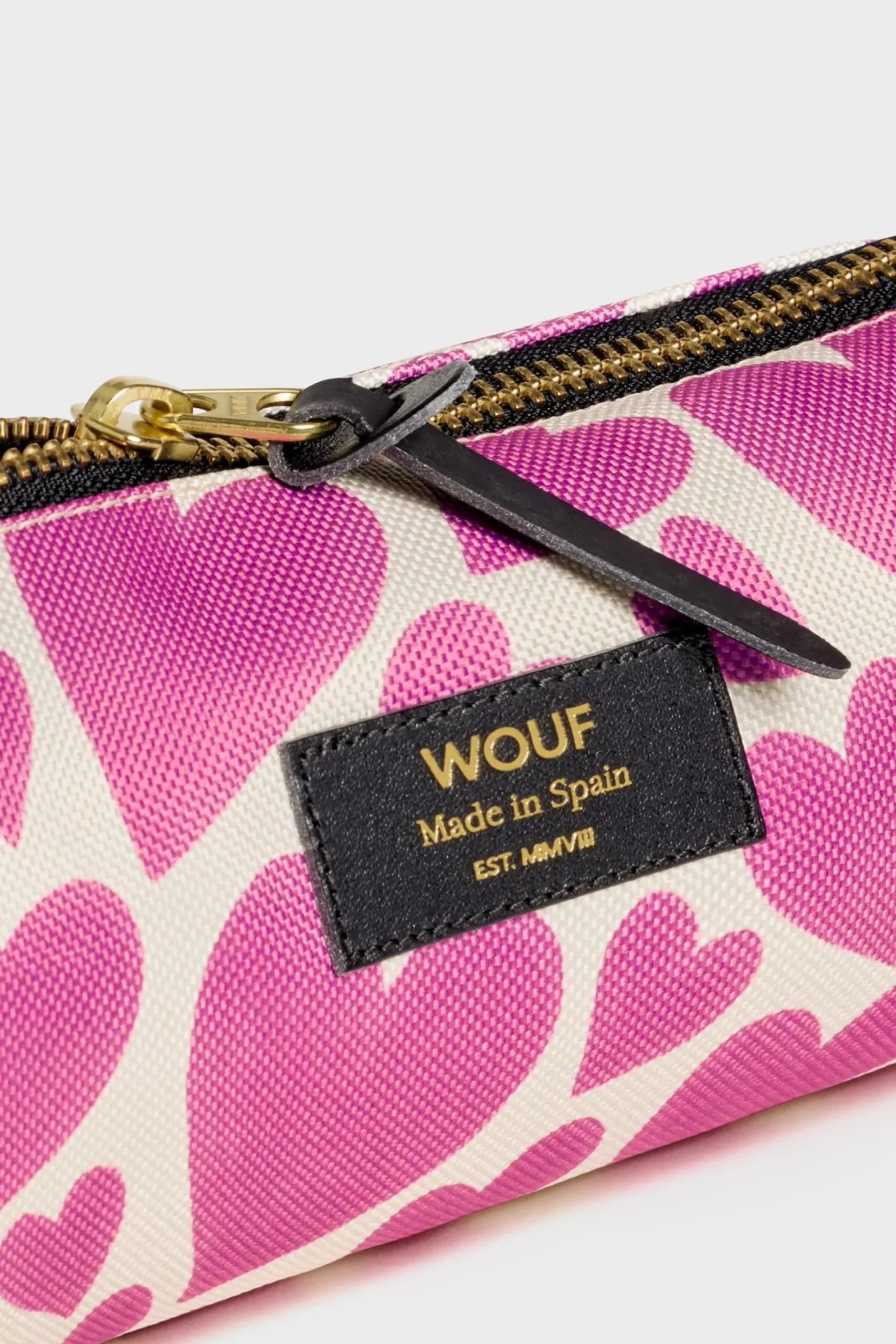 wouf_pencil_case__pink_lo_1.webp Books & Stationery-WOUF PENCIL CASE - PINK LOVE